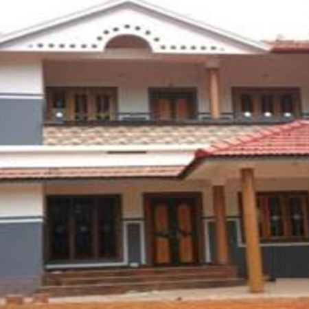 Wayanad Homestay Mananthavady Ngoại thất bức ảnh